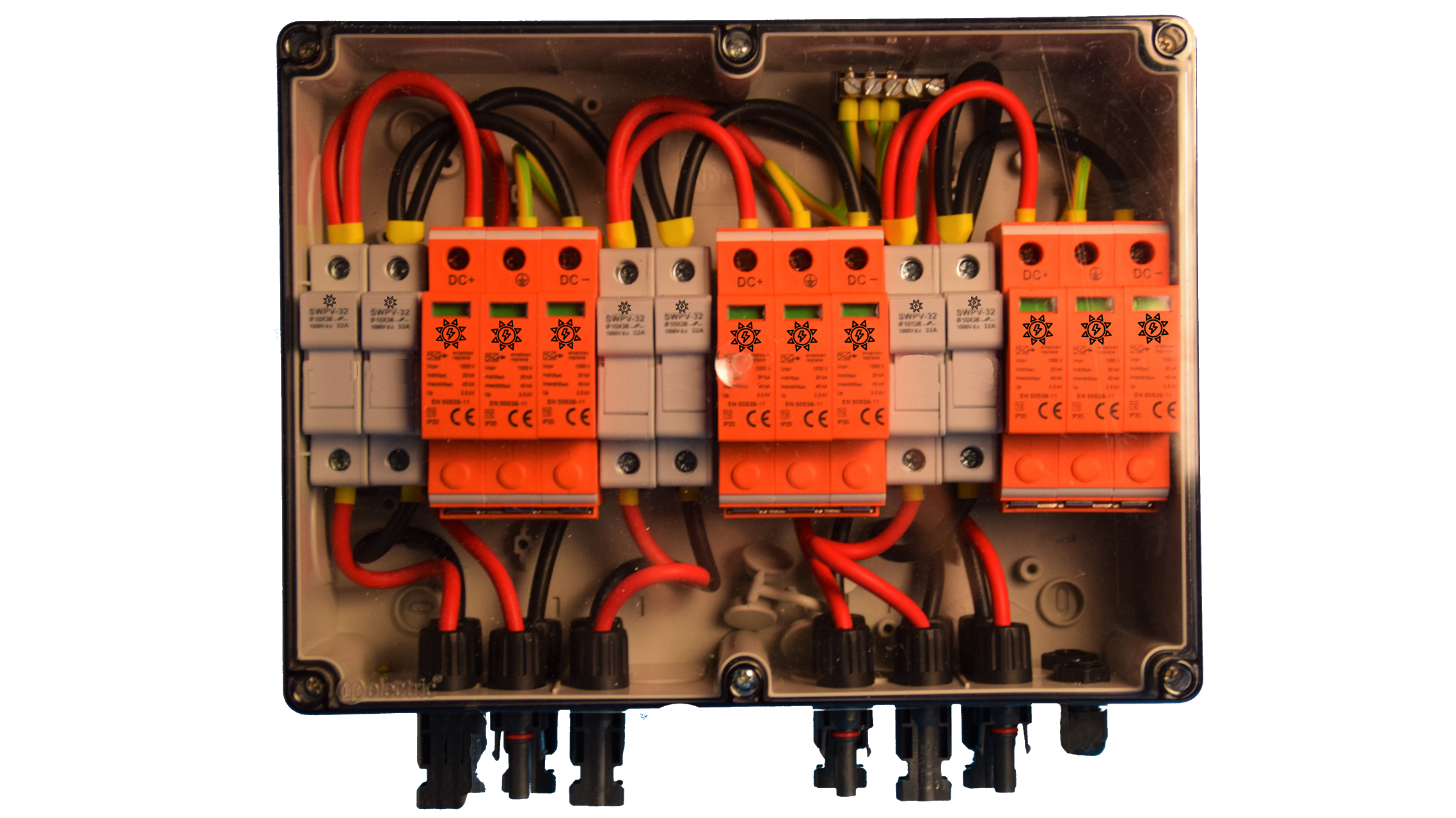 DC-Generatoranschlusskasten MC-4 / 3-String / Vorsicherung / 3 MPP / T1+T2 oder T2